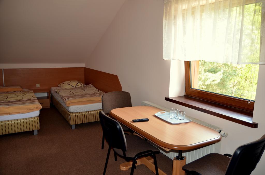Lesny Zakatek Bed & Breakfast Smardzewice Eksteriør bilde