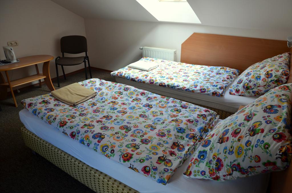 Lesny Zakatek Bed & Breakfast Smardzewice Eksteriør bilde
