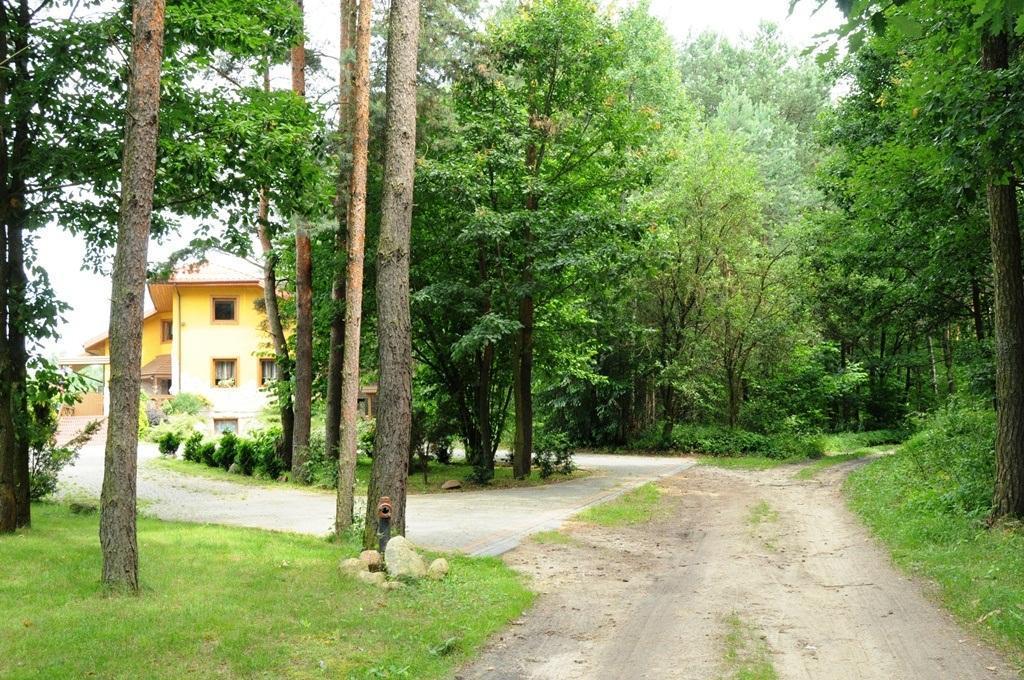 Lesny Zakatek Bed & Breakfast Smardzewice Eksteriør bilde