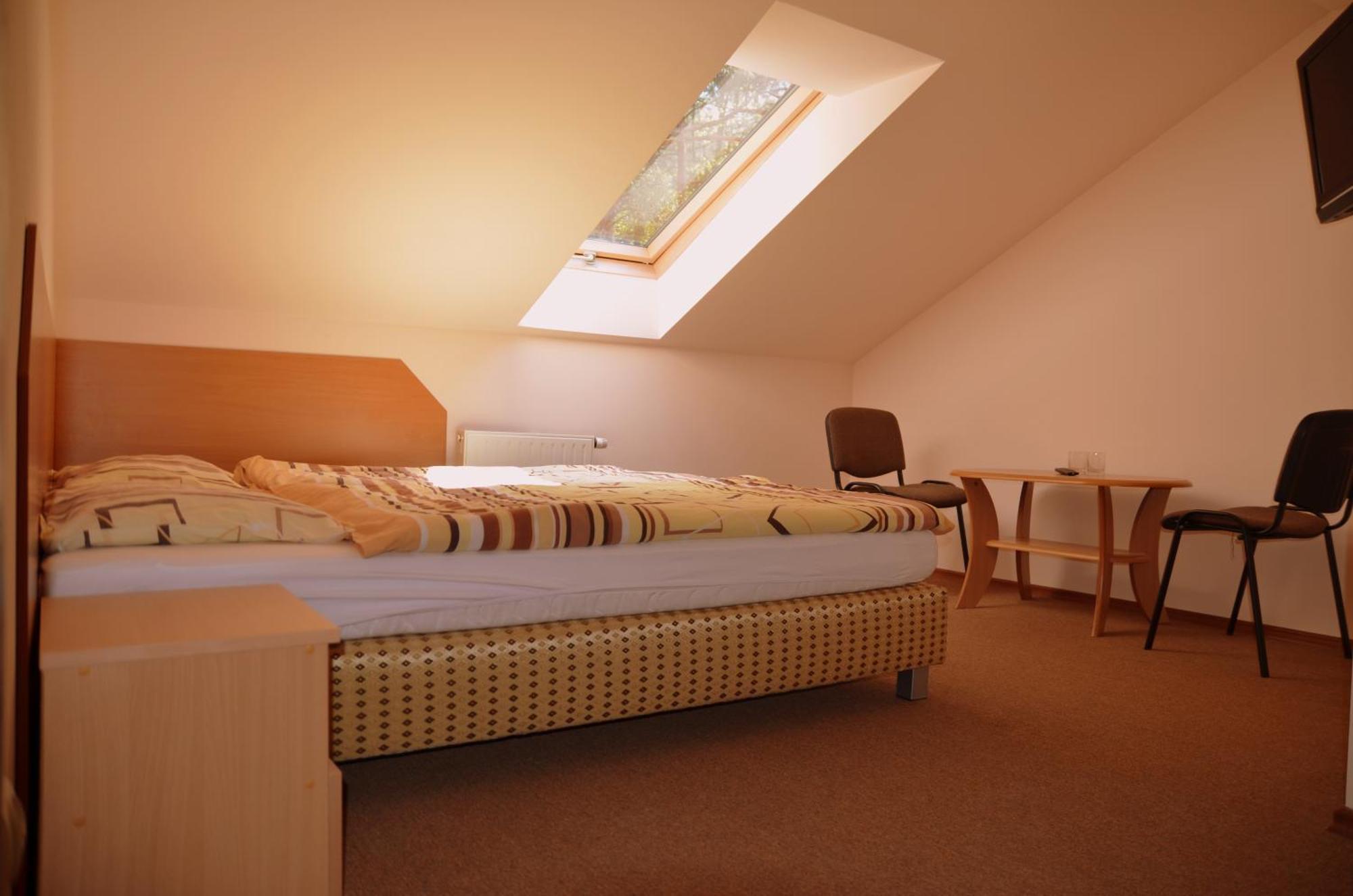 Lesny Zakatek Bed & Breakfast Smardzewice Eksteriør bilde